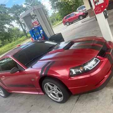 2000 Ford GT