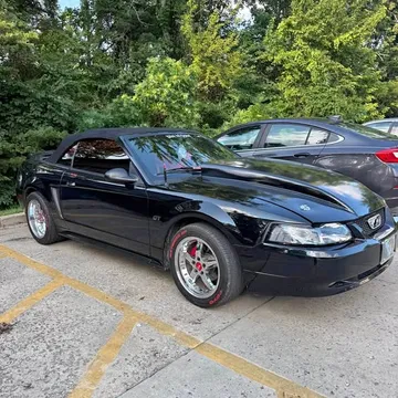 2000 Ford Mustang GT