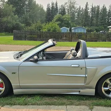 2000 Ford Mustang GT Convertible