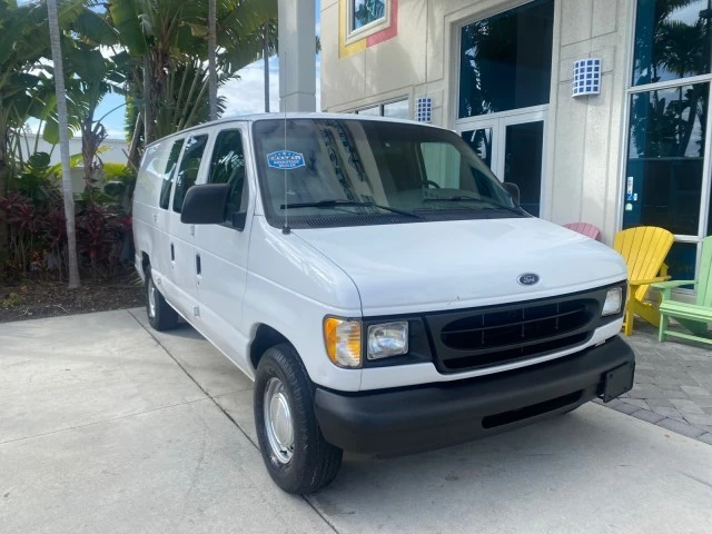 2000 Ford Econoline Van - Image 2 of 21