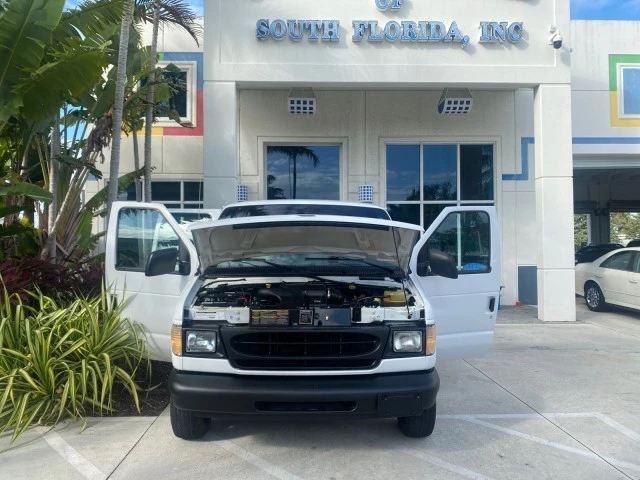 2000 Ford Econoline Van - Image 17 of 21