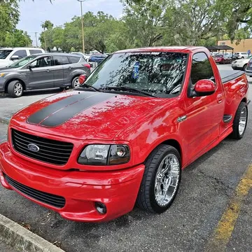 2000 Ford SVT Lightning