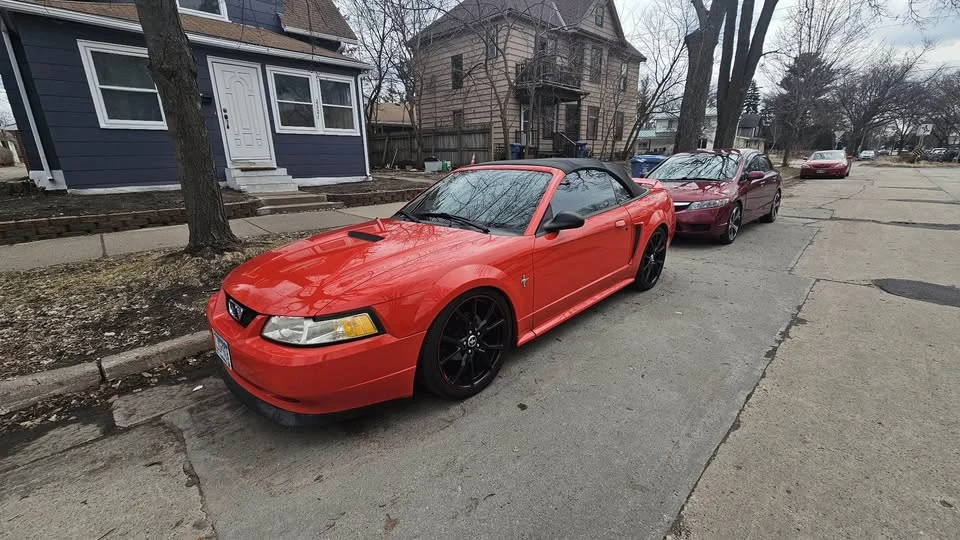2000 Ford SN95 Mustang - Image 2 of 3
