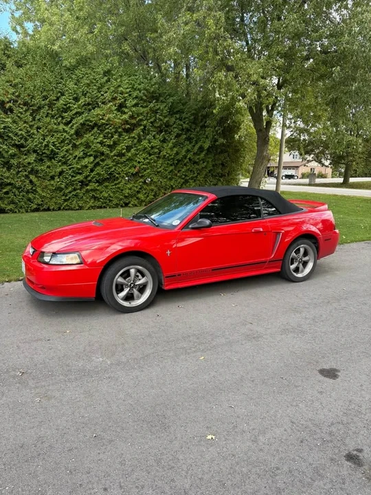 2000 Ford SN95 Mustang - Image 3 of 3