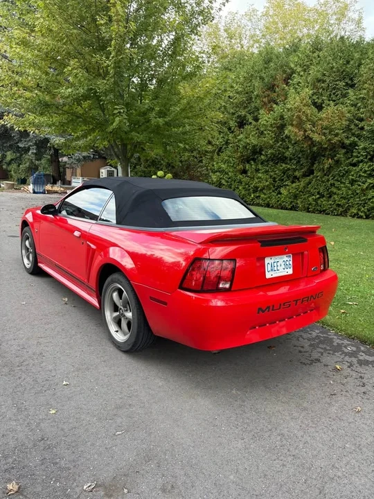 2000 Ford SN95 Mustang - Image 2 of 3