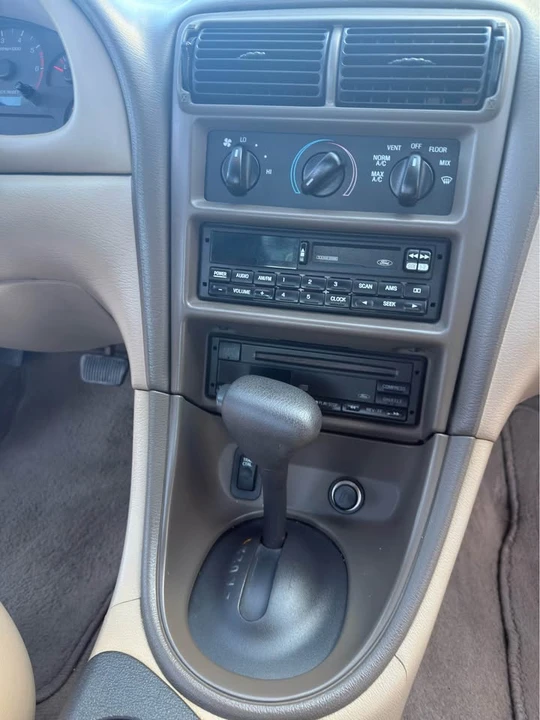 2000 Ford SN95 Mustang - Image 6 of 10