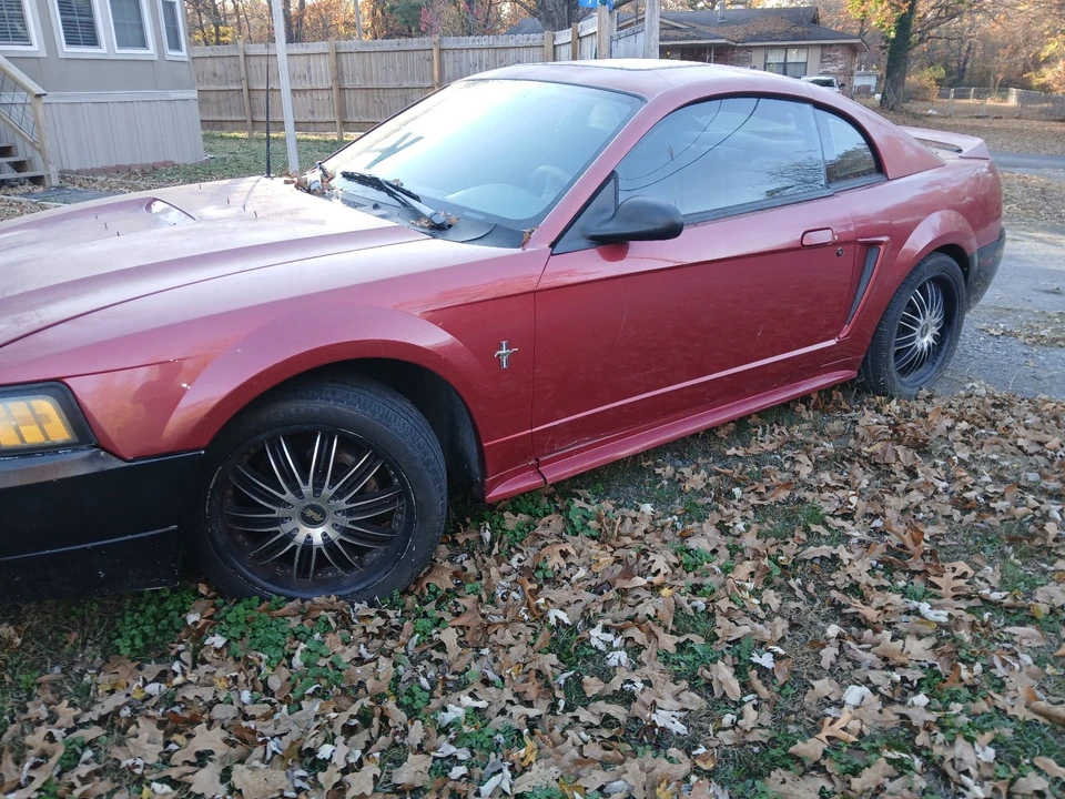 2000 Ford SN95 Mustang - Image 2 of 5