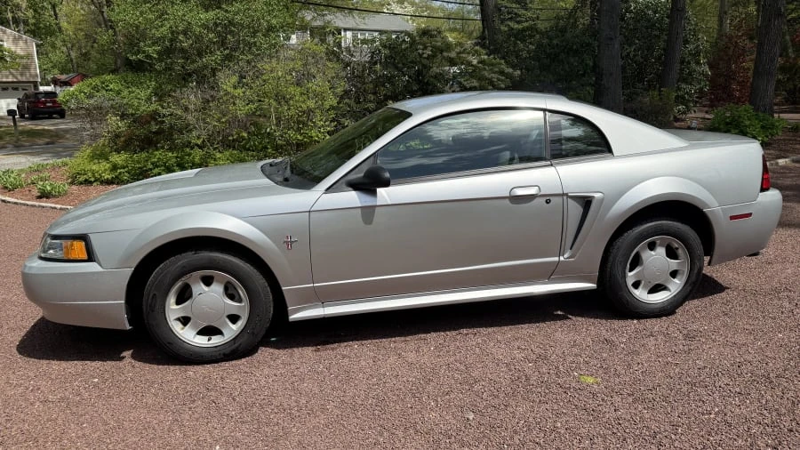 2000 Ford SN95 Mustang - Image 2 of 17