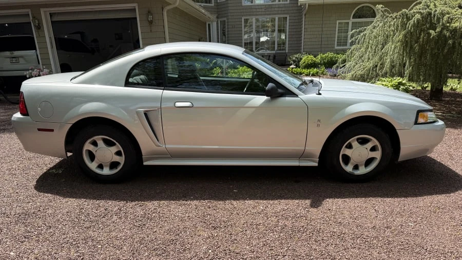 2000 Ford SN95 Mustang - Image 7 of 17