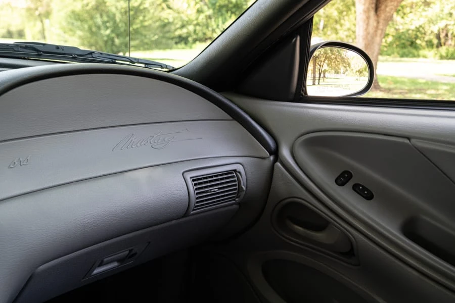 2000 Ford SN95 Mustang - Image 29 of 31