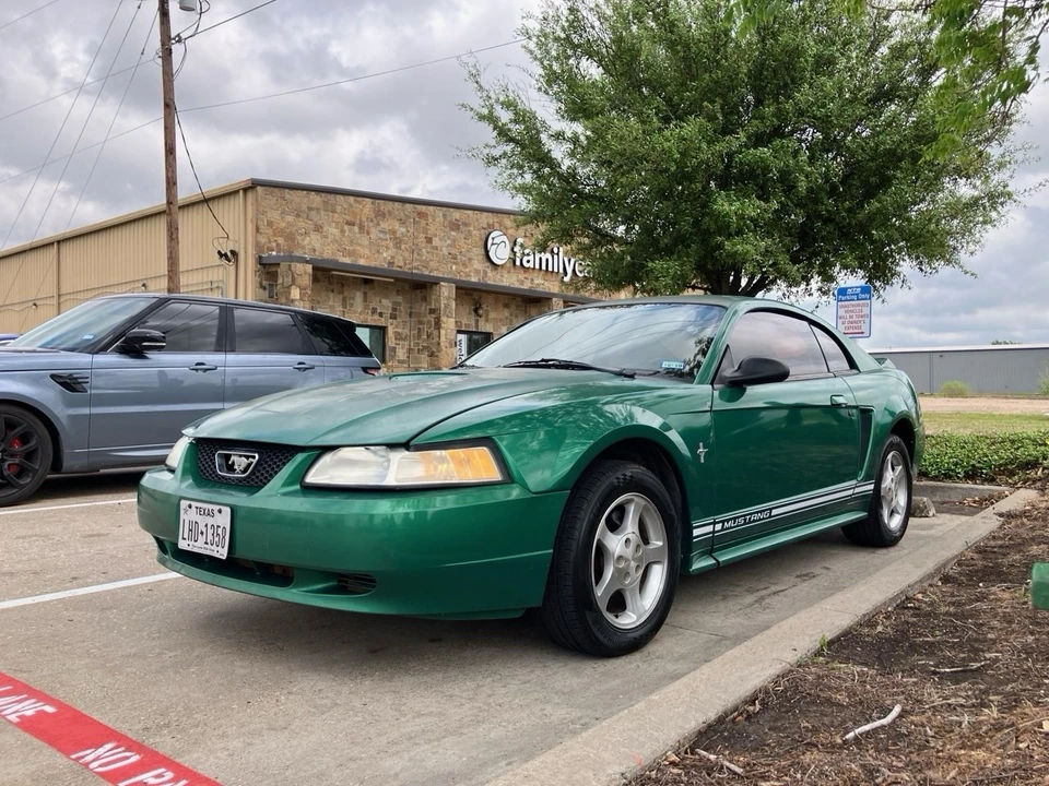 2000 Ford SN95 Mustang - Image 2 of 4
