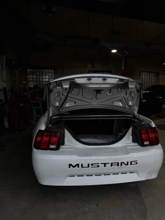2000 Ford SN95 Mustang - Image 10 of 15
