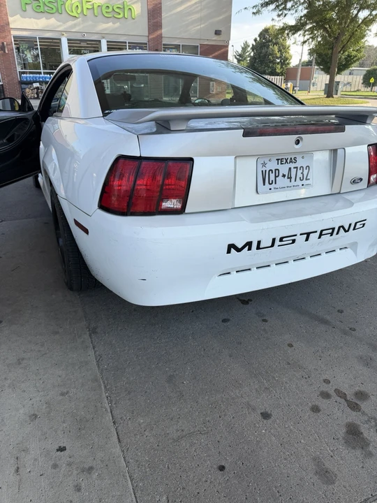 2000 Ford SN95 Mustang - Image 5 of 15