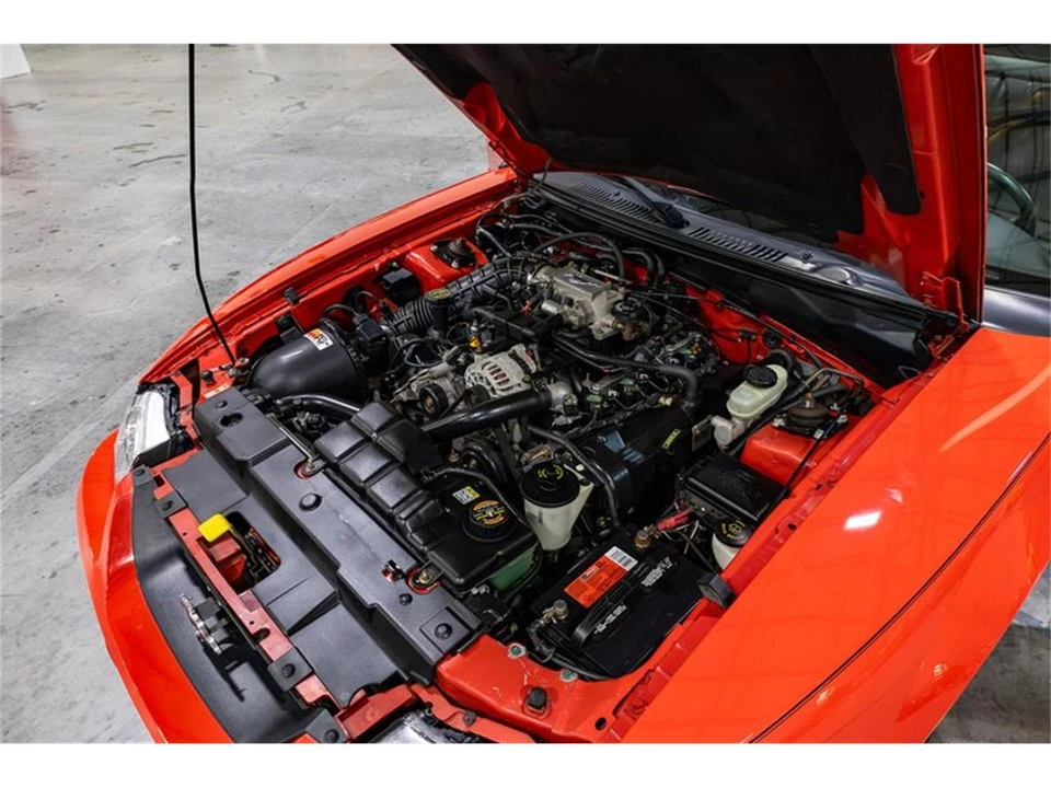 2000 Ford SN95 Mustang - Image 16 of 31