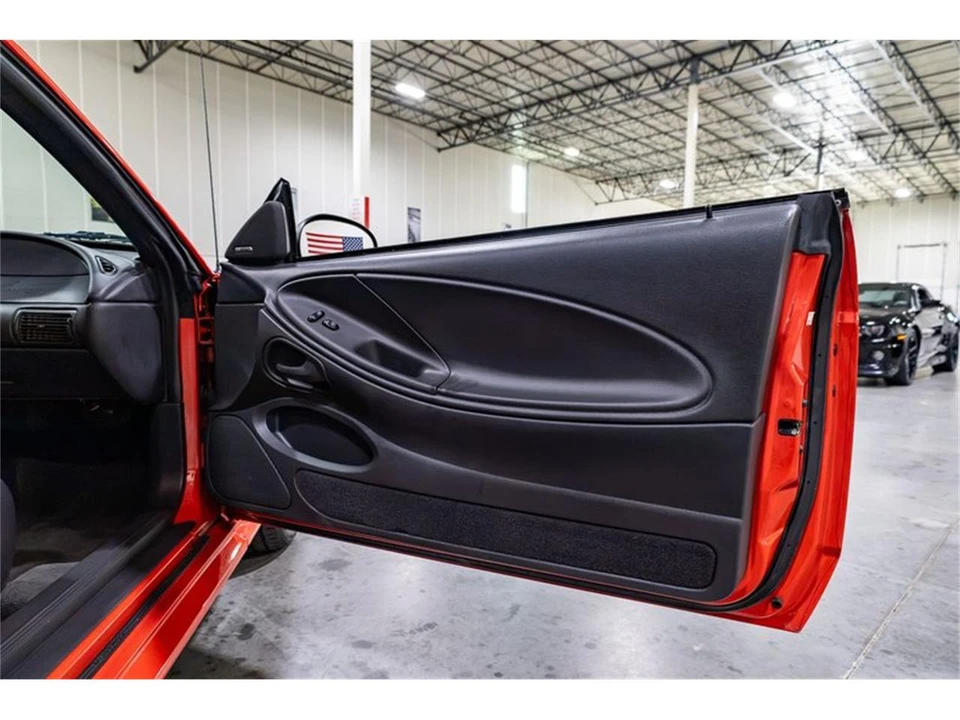 2000 Ford SN95 Mustang - Image 26 of 31