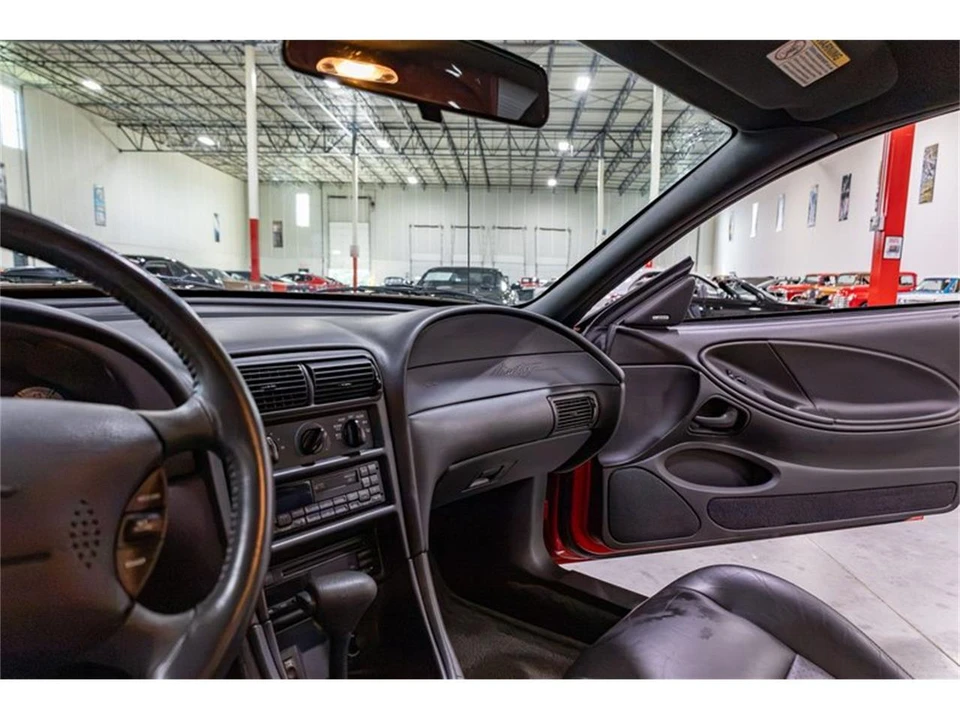 2000 Ford SN95 Mustang - Image 13 of 31