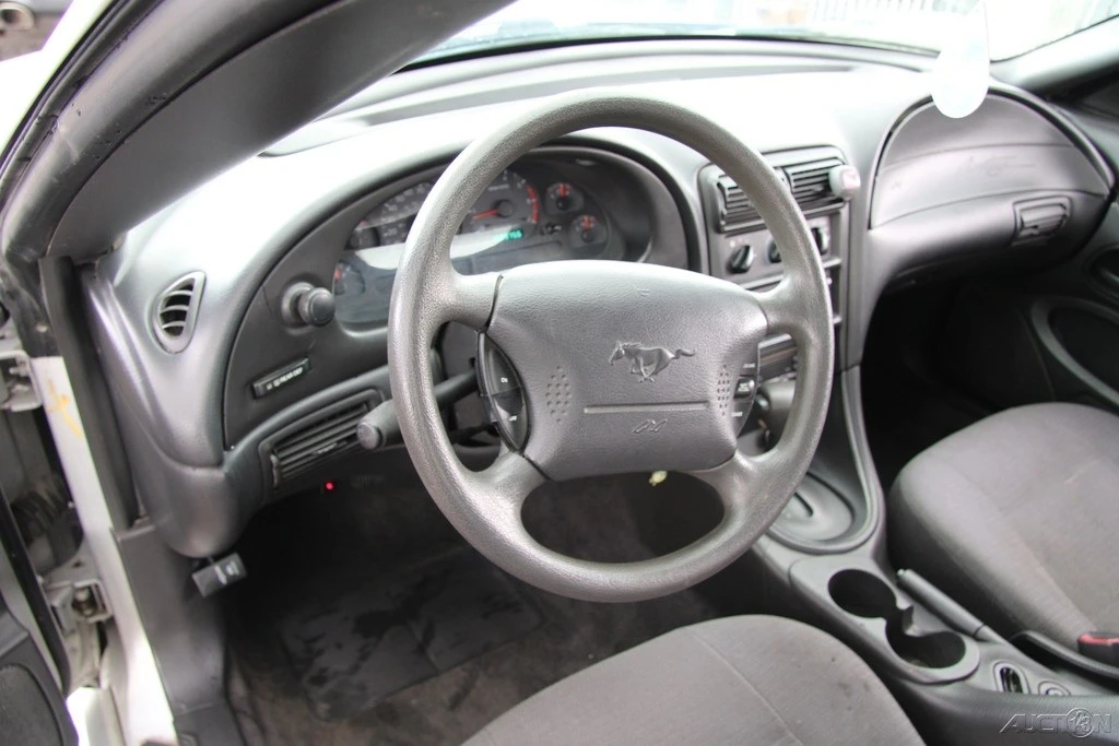 2000 Ford SN95 Mustang - Image 13 of 21