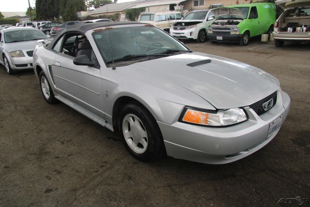 2000 Ford SN95 Mustang - Image 8 of 21