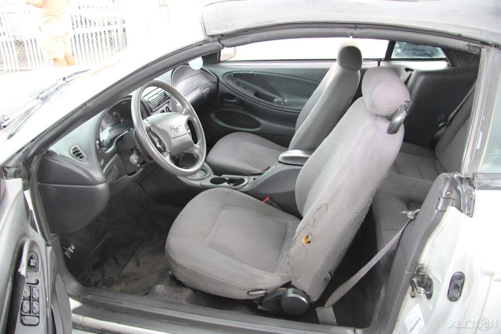 2000 Ford SN95 Mustang - Image 12 of 21
