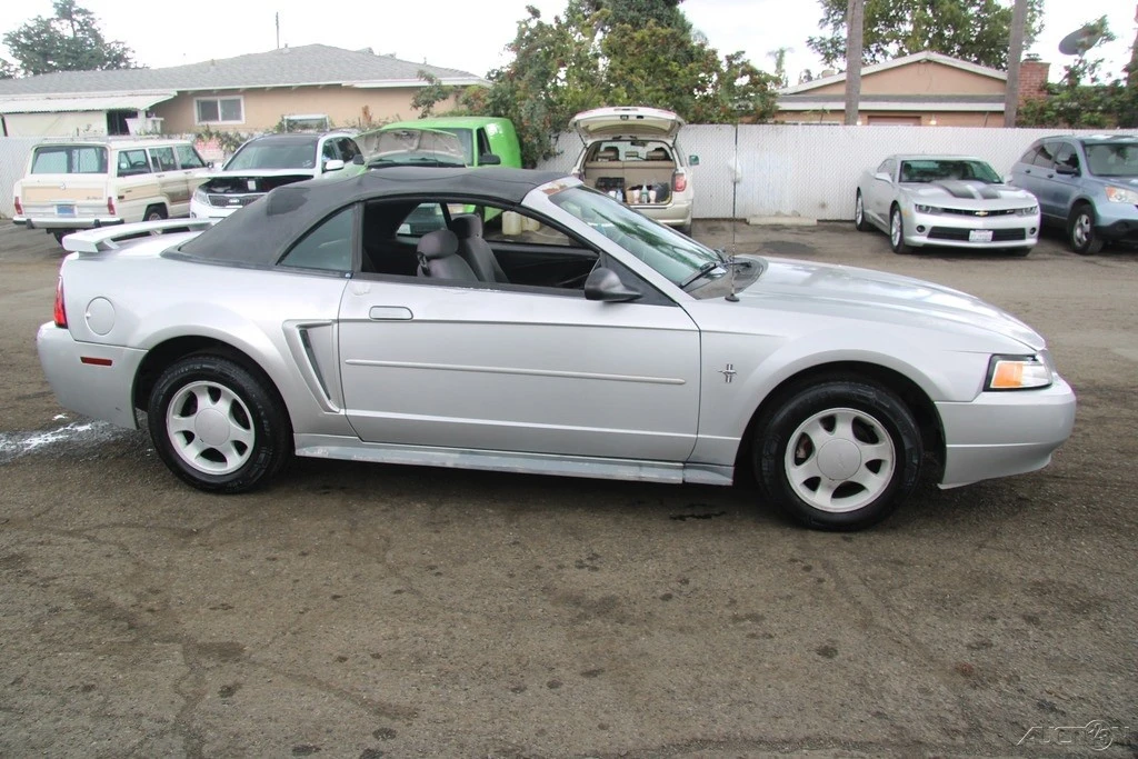 2000 Ford SN95 Mustang - Image 7 of 21