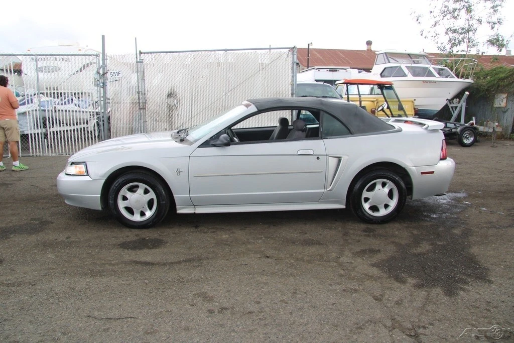 2000 Ford SN95 Mustang - Image 3 of 21