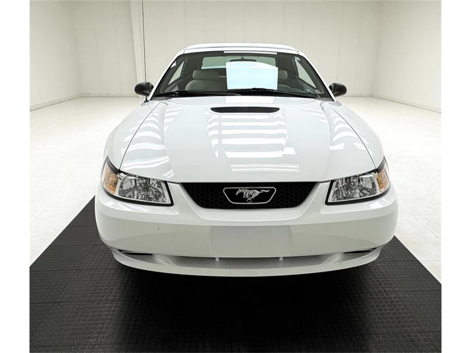 2000 Ford SN95 Mustang - Image 11 of 31