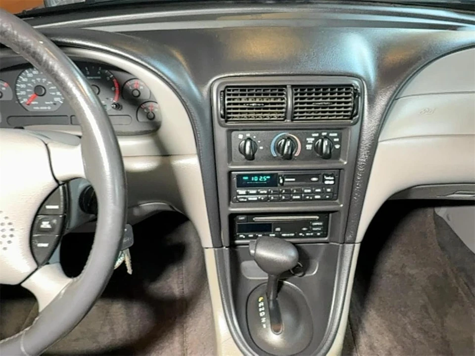 2000 Ford SN95 Mustang - Image 20 of 31