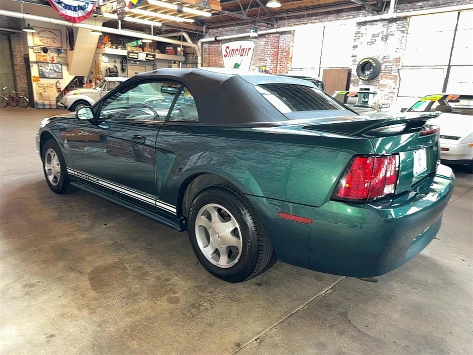 2000 Ford SN95 Mustang - Image 5 of 31