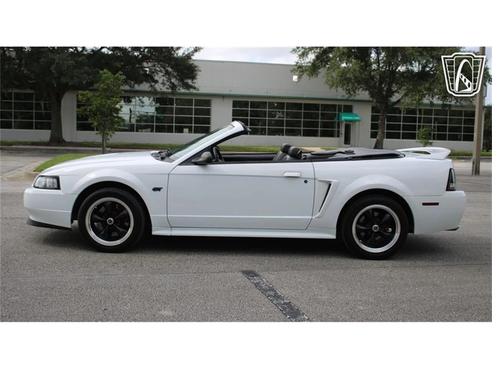 2000 Ford SN95 Mustang - Image 9 of 31