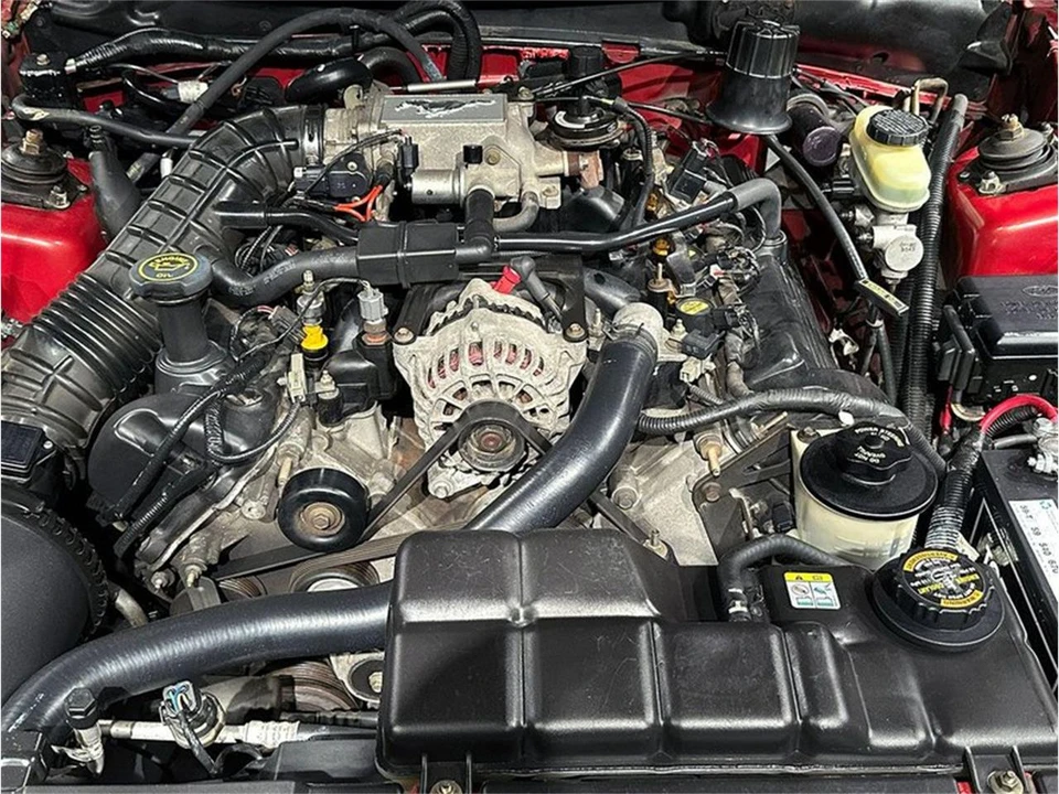 2000 Ford SN95 Mustang - Image 24 of 31