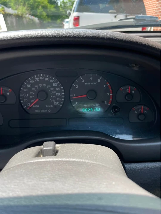 2000 Ford SN95 Mustang - Image 7 of 8