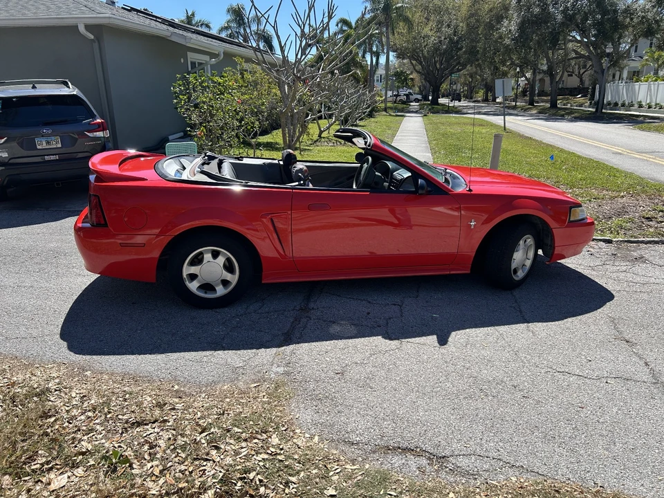 2000 Ford SN95 Mustang - Image 4 of 18