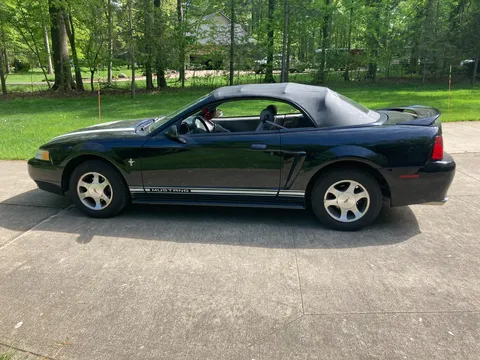 2000 Ford Mustang Convertible