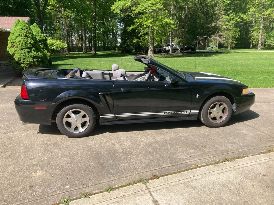 2000 Ford SN95 Mustang - Image 5 of 5