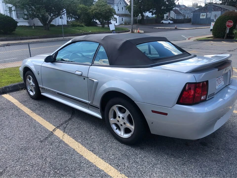 2000 Ford SN95 Mustang - Image 3 of 8