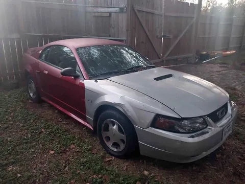 2000 Ford Mustang Coupe