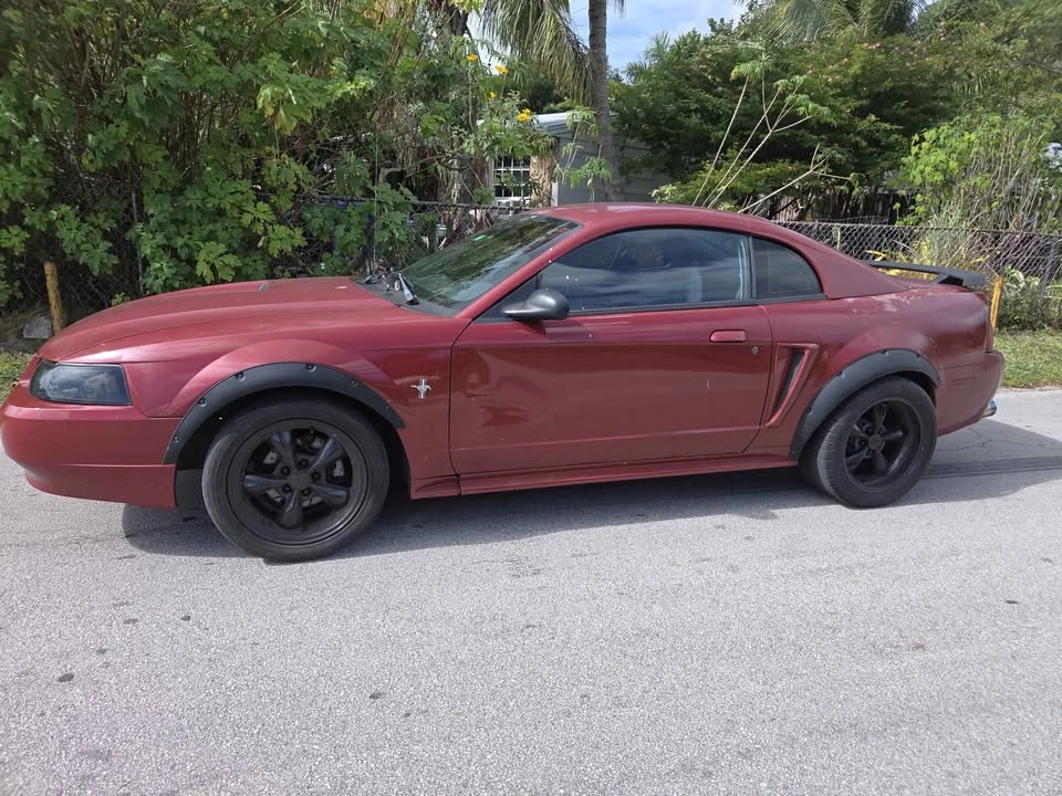 2000 Ford SN95 Mustang - Image 9 of 11