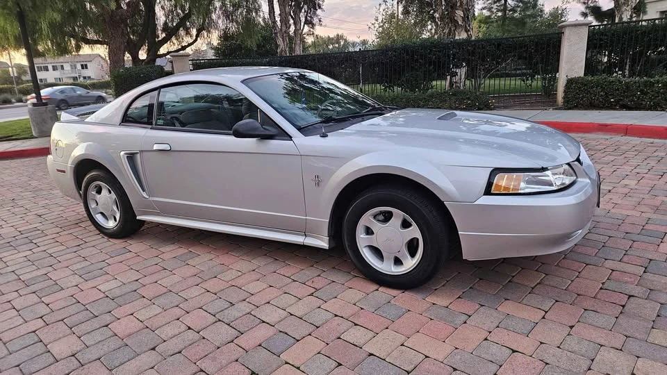 2000 Ford SN95 Mustang - Image 3 of 6