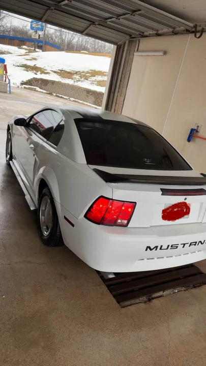 2000 Ford SN95 Mustang - Image 3 of 7
