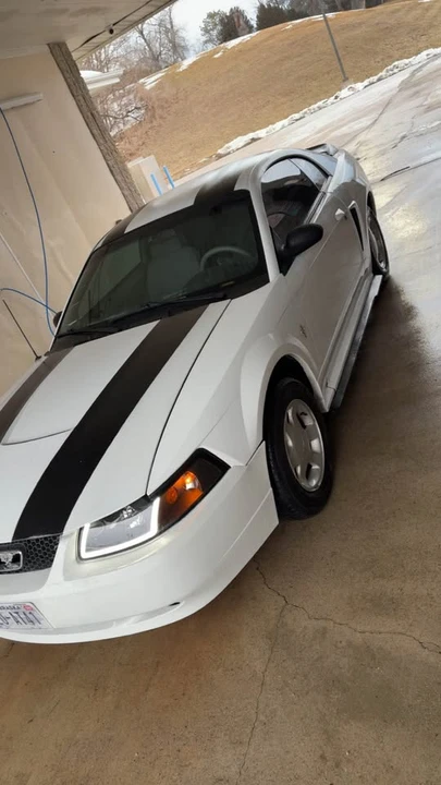 2000 Ford SN95 Mustang - Image 2 of 7