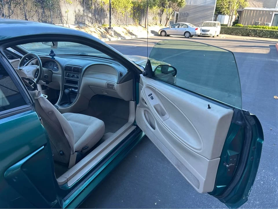 2000 Ford SN95 Mustang - Image 13 of 14