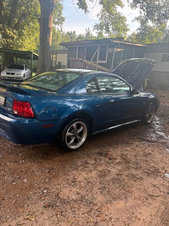 2000 Ford SN95 Mustang - Image 2 of 11