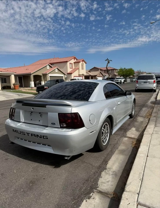 2000 Ford SN95 Mustang - Image 3 of 10