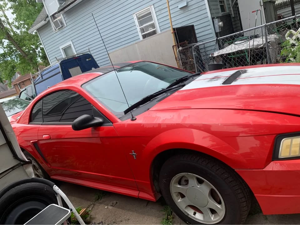 2000 Ford SN95 Mustang - Image 2 of 8