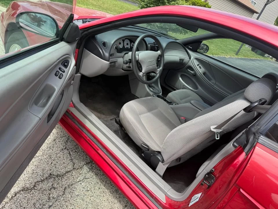 2000 Ford SN95 Mustang - Image 7 of 14