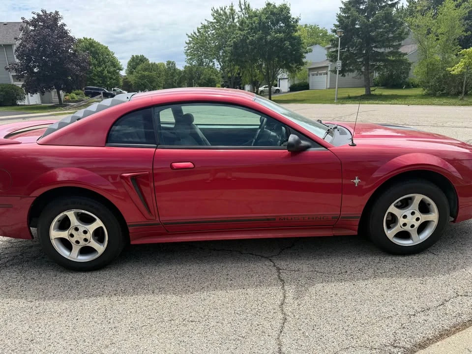 2000 Ford SN95 Mustang - Image 2 of 14