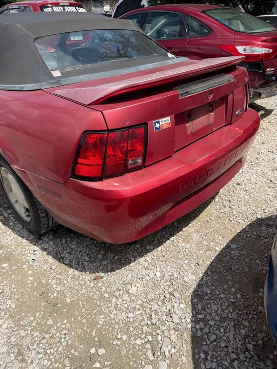 2000 Ford SN95 Mustang - Image 2 of 3