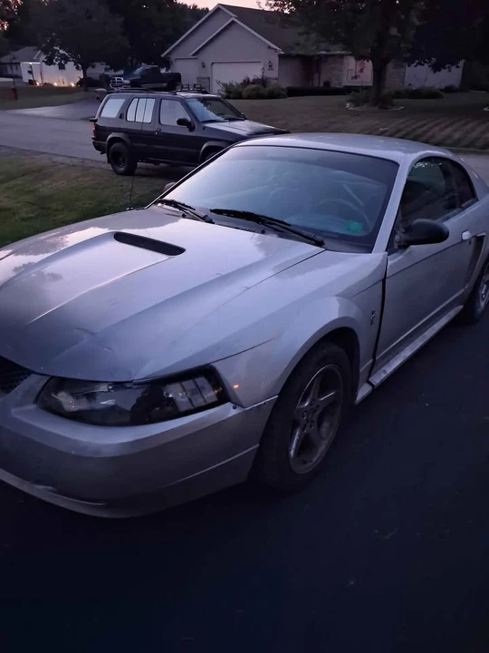 2000 Ford SN95 Mustang - Image 2 of 6