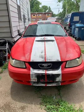 2000 Ford Mustang Coupe 2D