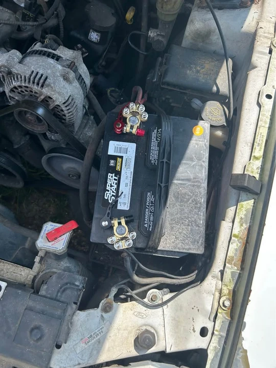 2000 Ford SN95 Mustang - Image 13 of 15